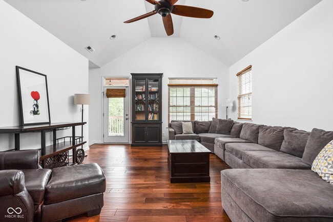 Foto del edificio - 2326 N Pennsylvania St