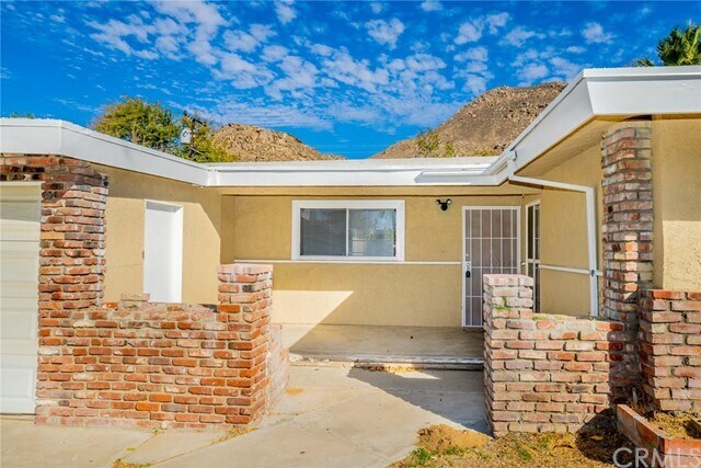 Building Photo - 639 Glenhill Dr
