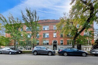 Building Photo - 2837 W Cortez St