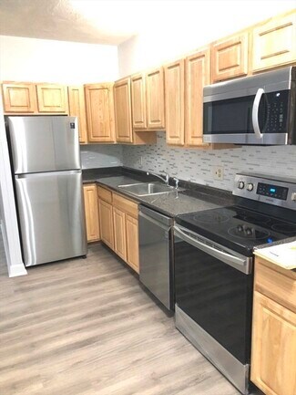 Building Photo - 110 Berkshire St