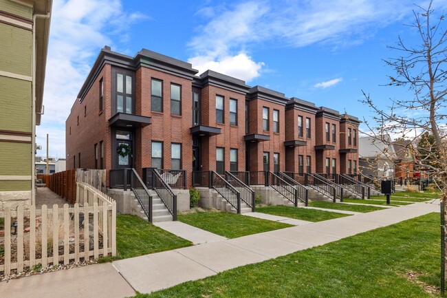 Building Photo - 2854 California St