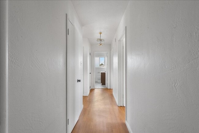 Building Photo - 92 Maitland Dr