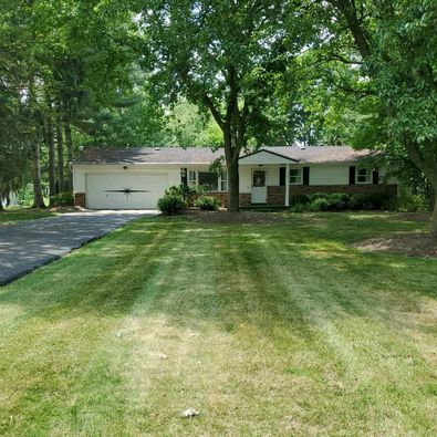 Foto principal - 9841 Smithdale Ave NE