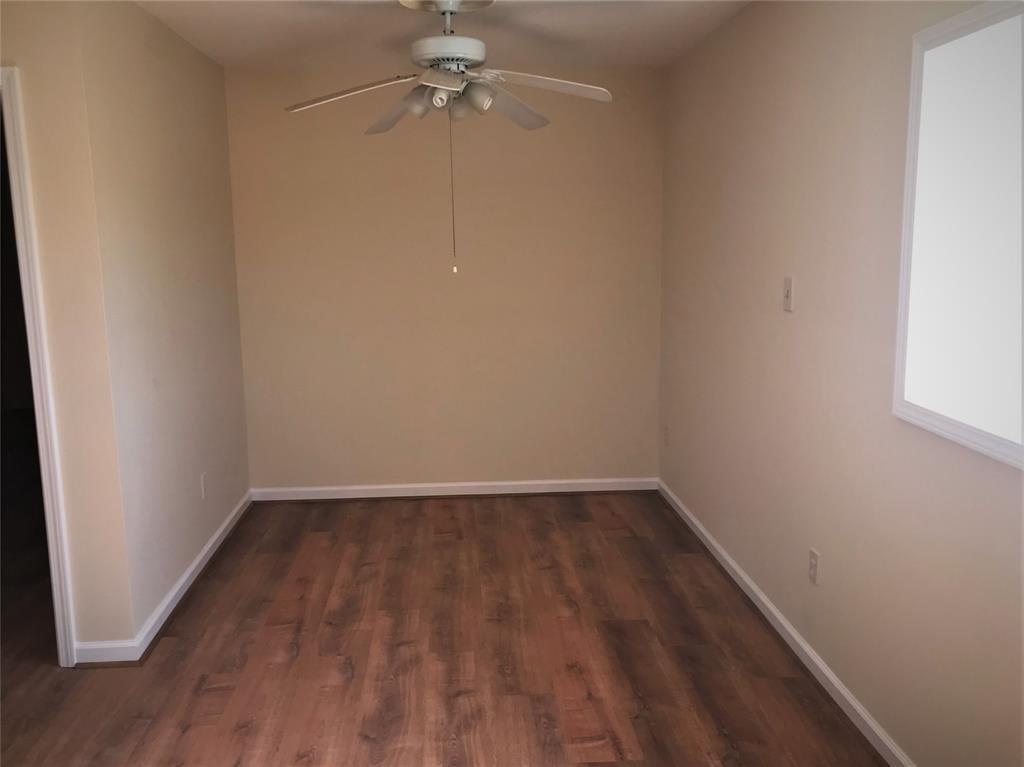Primary Photo - 14603 Oleo St