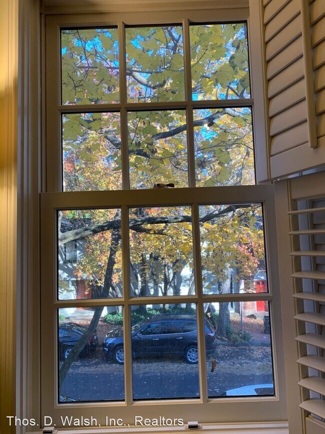 Building Photo - 2 br, 1.5 bath House - 2816 Olive St NW
