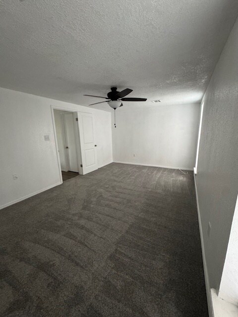 Foto del edificio - 5002 SE Brown St