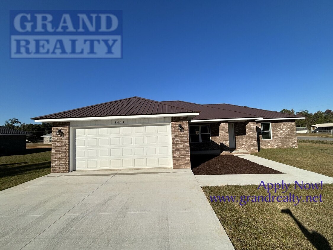 Foto principal - Beautiful 3 Bed, 2 Bath New Rental Home wi...