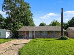 Building Photo - 5427 Willow Glen Dr