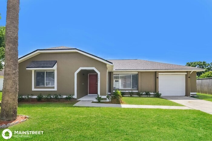 Primary Photo - 12821 New York Woods Cir
