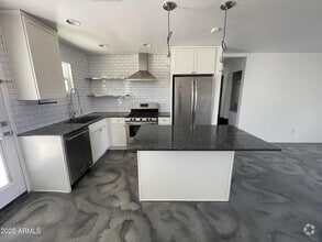 Building Photo - 3416 N 37th St
