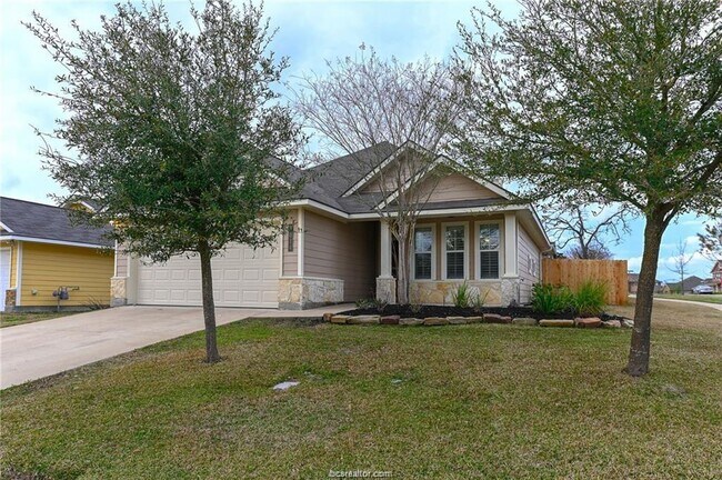 Building Photo - 2014 Mountain Wind Loop