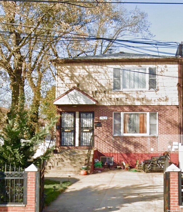 Primary Photo - 244-17 149th Ave