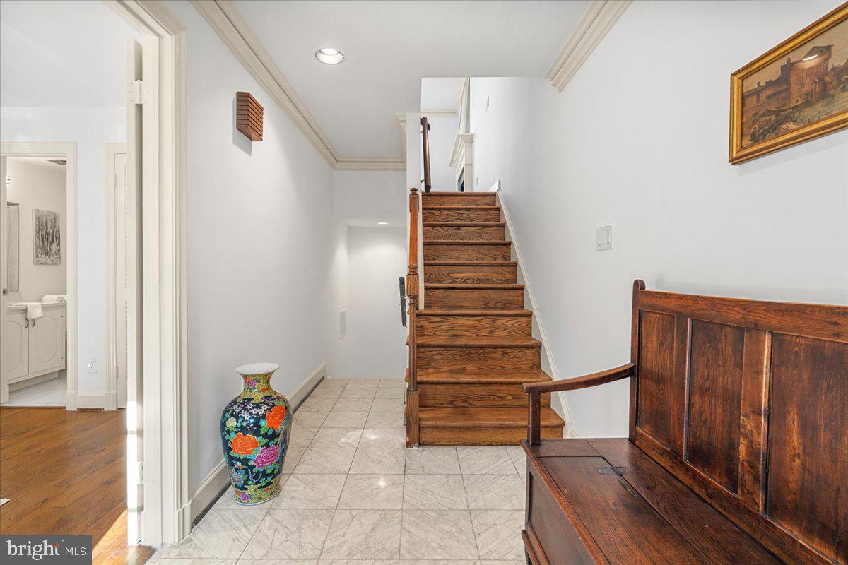 Primary Photo - 313 S Union St