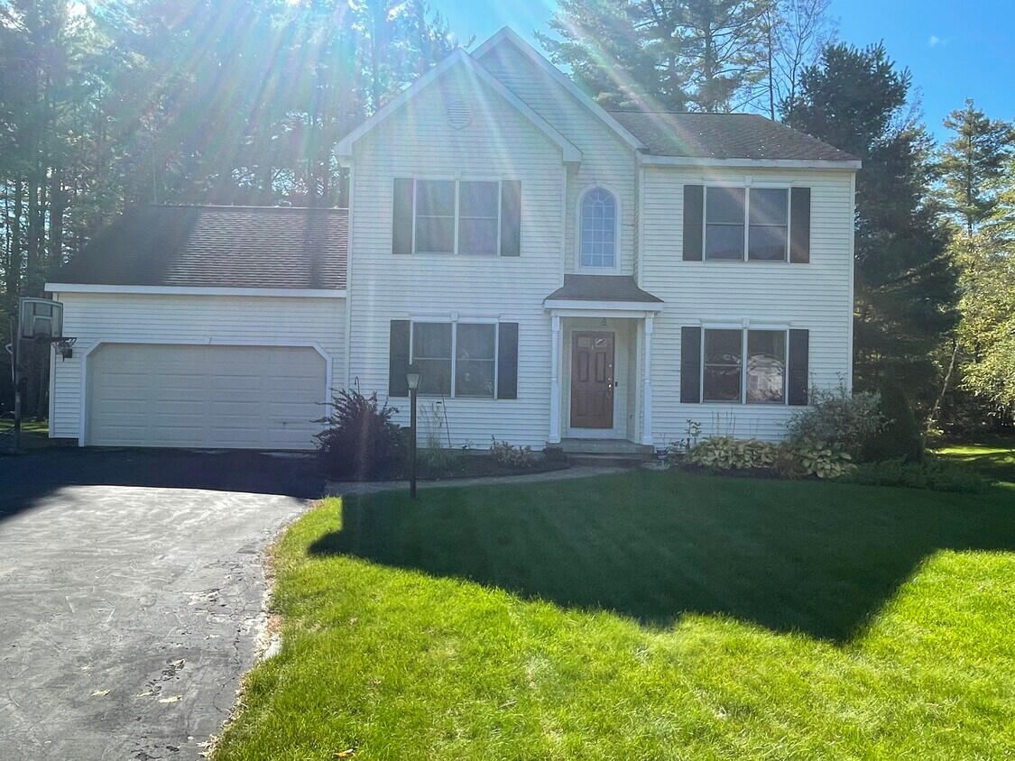 37 Sarah Jen Dr, Queensbury, NY 12804 House Rental in Queensbury, NY