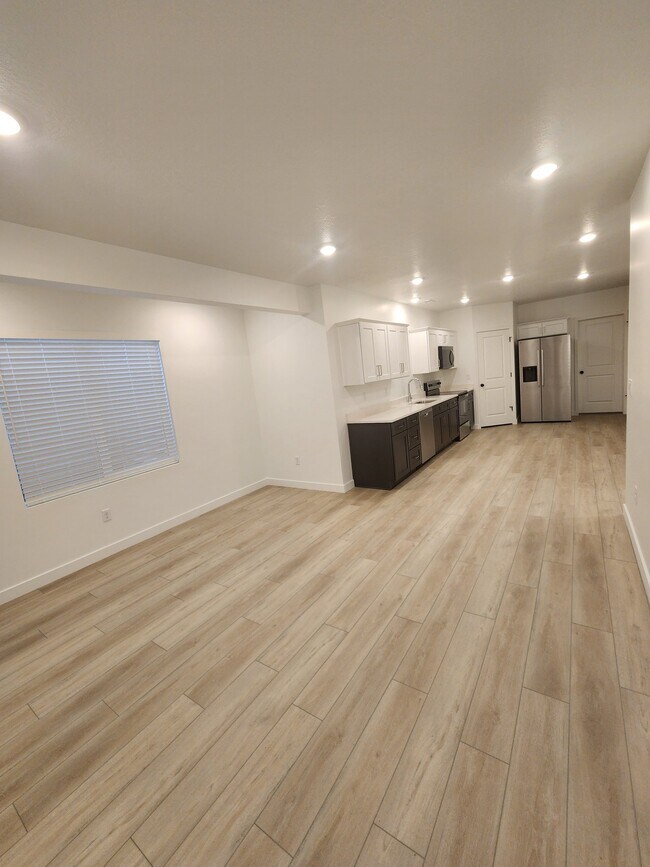 Foto del edificio - 608 W Domanick Wy