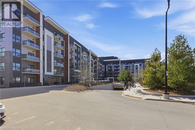 Building Photo - 128 Grovewood Common