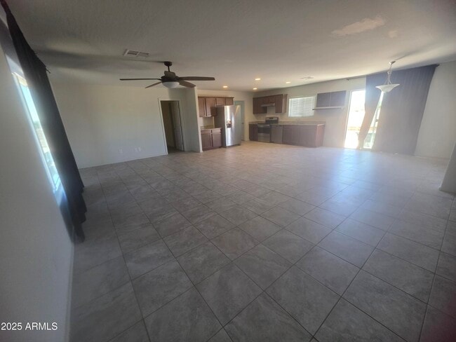 Foto del edificio - 952 S 305th Ave