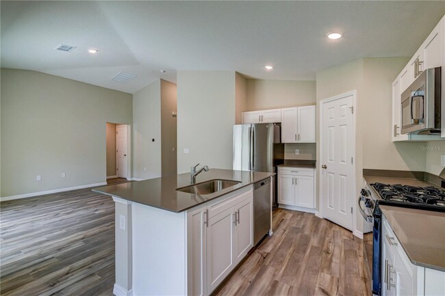 Building Photo - 12730 Hysmith Lp