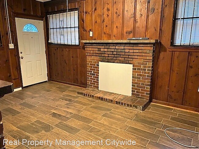 Building Photo - 4 br, 2 bath House - 3237 Bobolink Drive