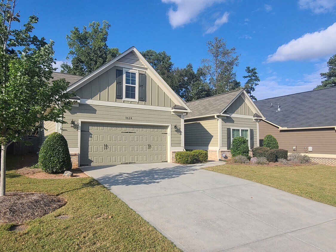 Foto principal - 3624 Foxtrot Trl NW