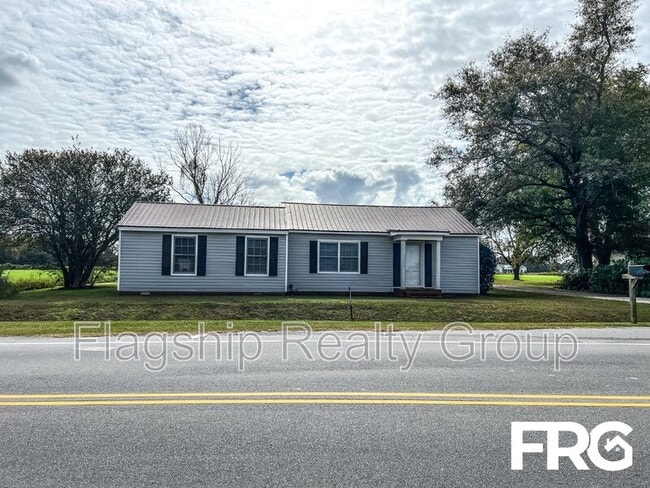 Building Photo - 178 Hood Swamp Rd