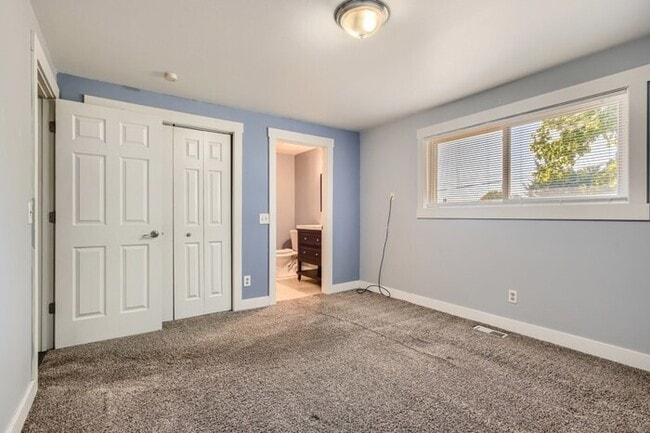 Building Photo - 19412 136th Pl SE, Renton, WA, 98058