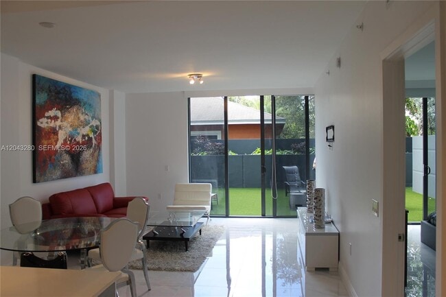 Foto del edificio - 201 SW 17th Rd