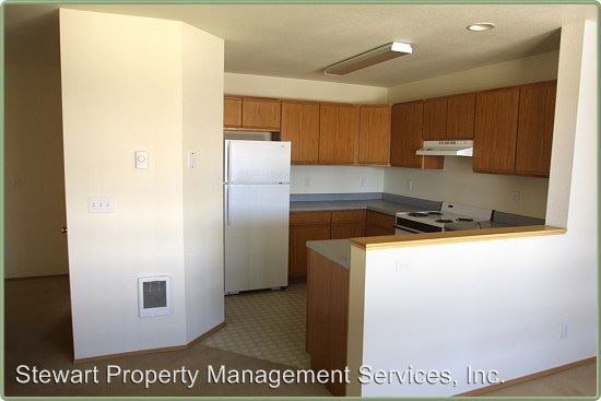 Building Photo - 5382 Northhills Dr