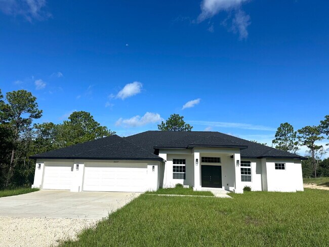 Foto del edificio - For Rent! Beautiful New Construction Home ...