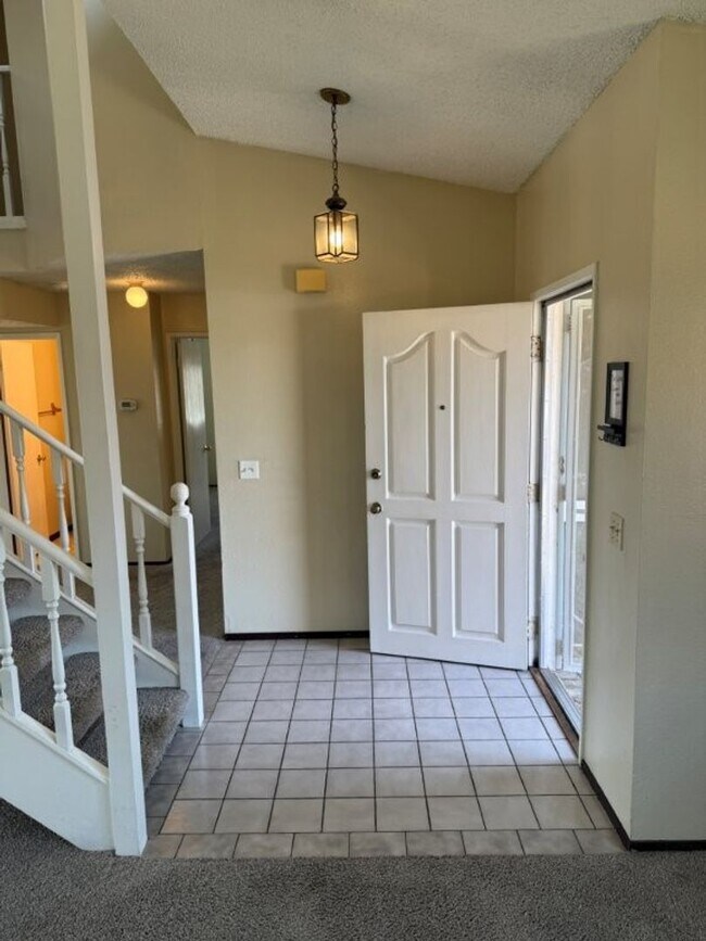Foto del edificio - 1003 Blackspur Ct
