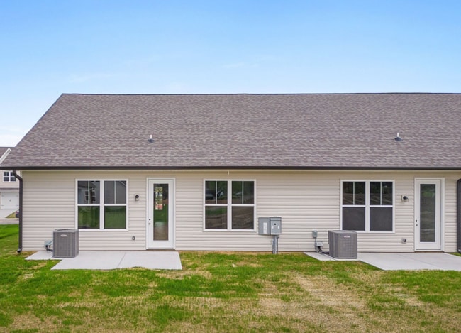 Building Photo - New Bluebell Floorplan!