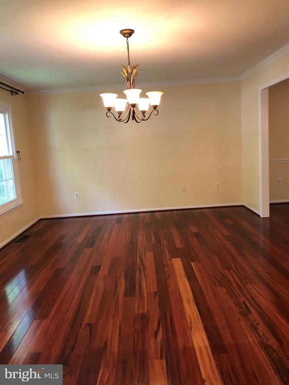Foto del edificio - 11831 Antietam Rd