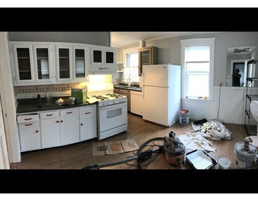 Building Photo - 71 Pierpont St