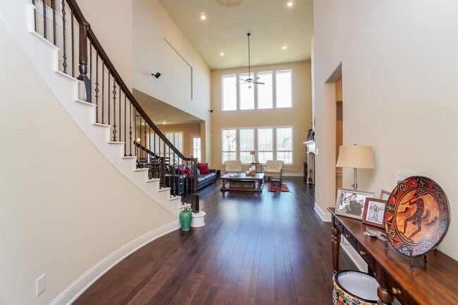 Foto del edificio - 5335 Briarcliff Ln