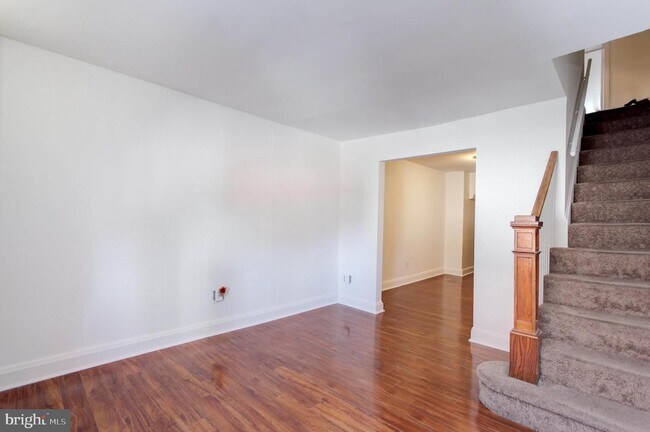 Building Photo - 505 Albemarle St