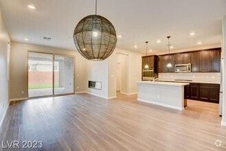 Building Photo - 4148 Elegant Chateau St