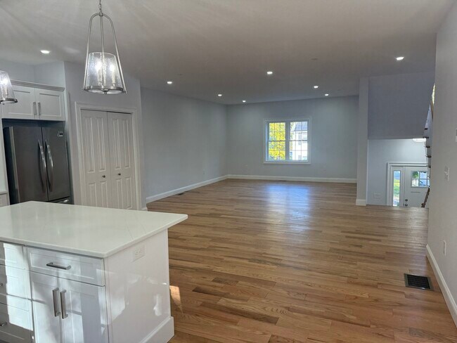 Foto del edificio - 8 Elton St