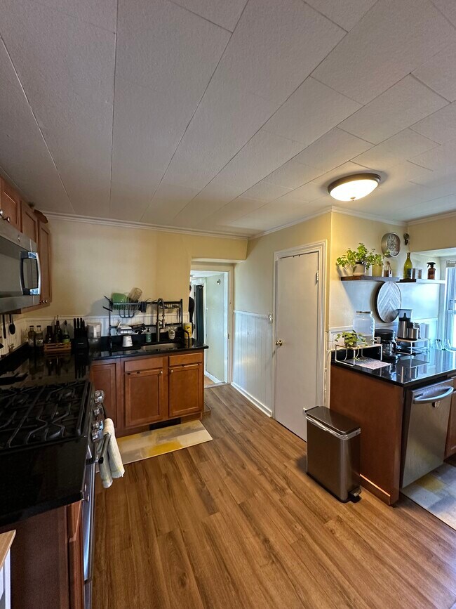 Foto del edificio - 282 Summer St