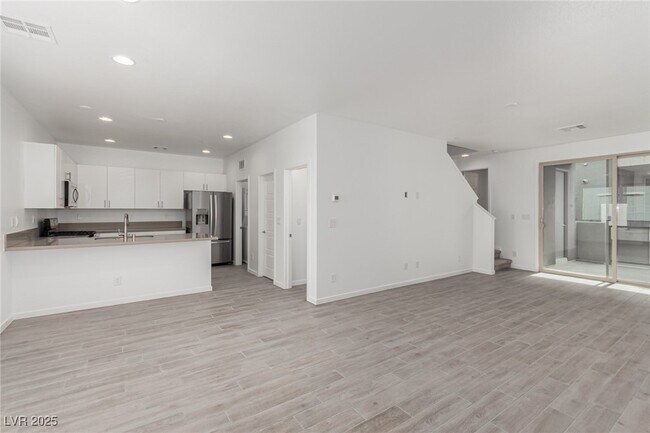 Foto del edificio - 11230 Hidden Peak Ave