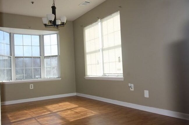 Foto del edificio - 5514 Ashley Pl