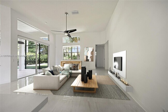 Building Photo - 2527 Jardin Dr