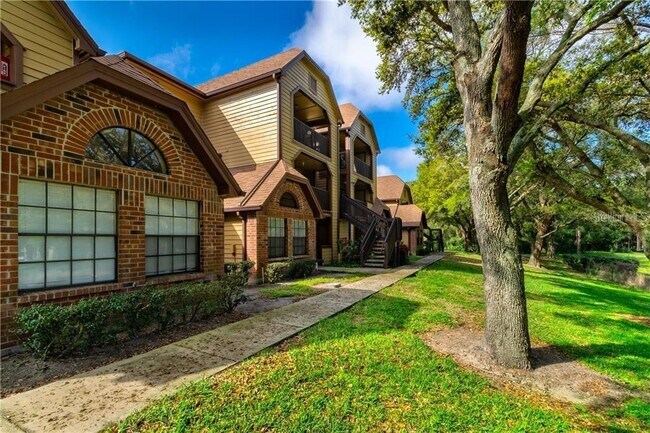Building Photo - 420 Forestway Cir