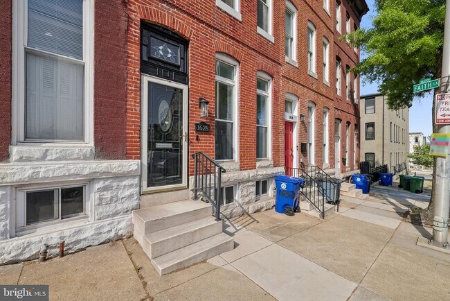 Foto del edificio - 1628 E Biddle St