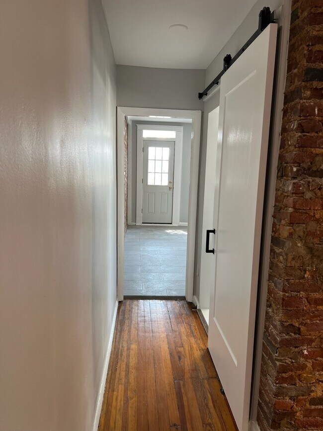 Foto del edificio - 2702 Maryland Ave