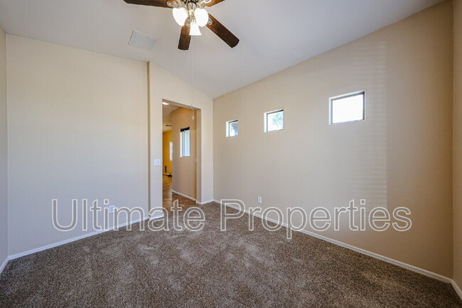 Building Photo - 12123 W Leather Ln