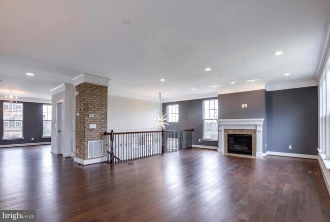 Building Photo - 42610 Beckett Terrace