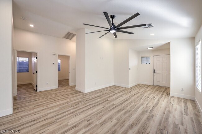 Foto del edificio - 3227 Velvet Rose St