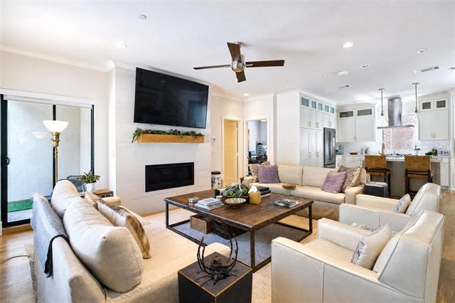 Foto del edificio - 3424 Westminster Ave
