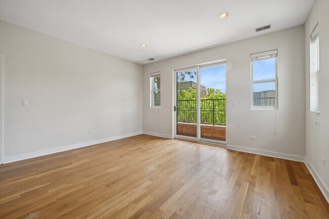 Foto del edificio - 1952 W Erie St