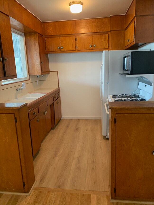 Kitchen - Blackburn Apt For Rent